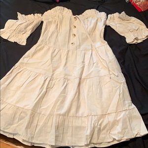 NEVER WORN short dress